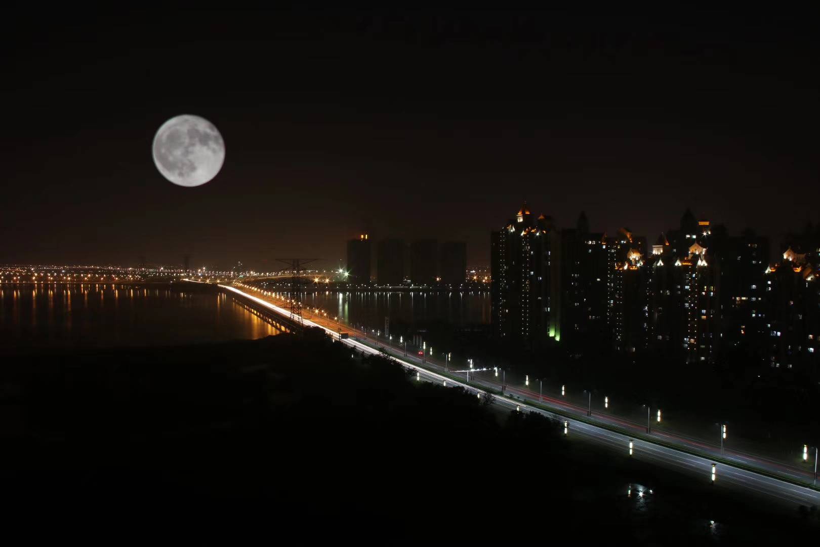 5財務(wù)吳志英